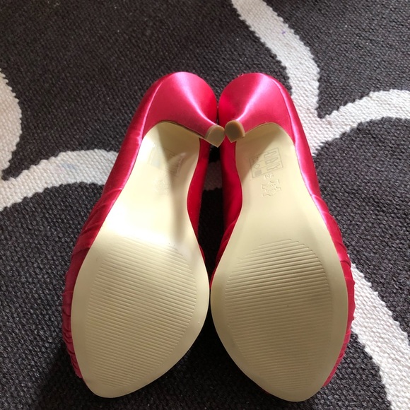 Red heels Townsend - Picture 2 of 3